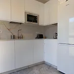 Destino Deluxe Helga Caceres Apartment *
